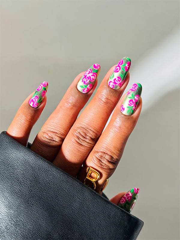 Cute Short Spring Nails with Small Flower Design