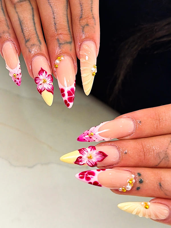 Dreamy Pastel Spring Nails with Floral Inspiration