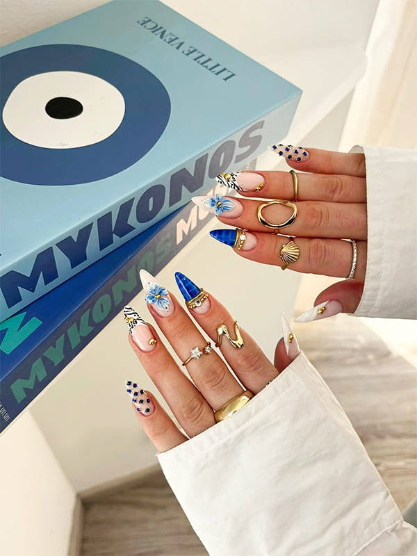 Hibiscus Flower Art with Gold Detail