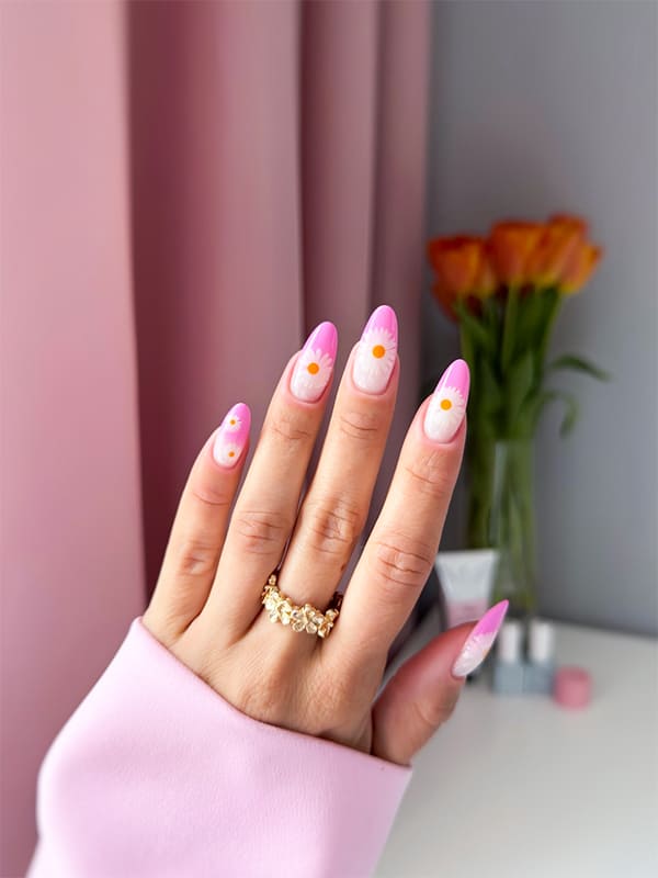 Soft Pastel Spring Nails with Tiny Daisy Flowers
