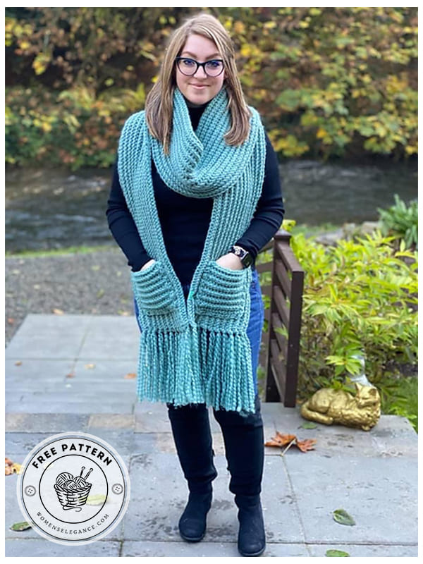 beginner friendly crochet pocket scarf pattern
