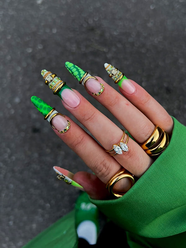 dark green summer nails