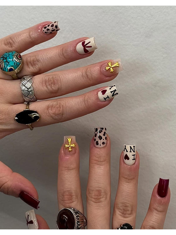 minimalist winter nails