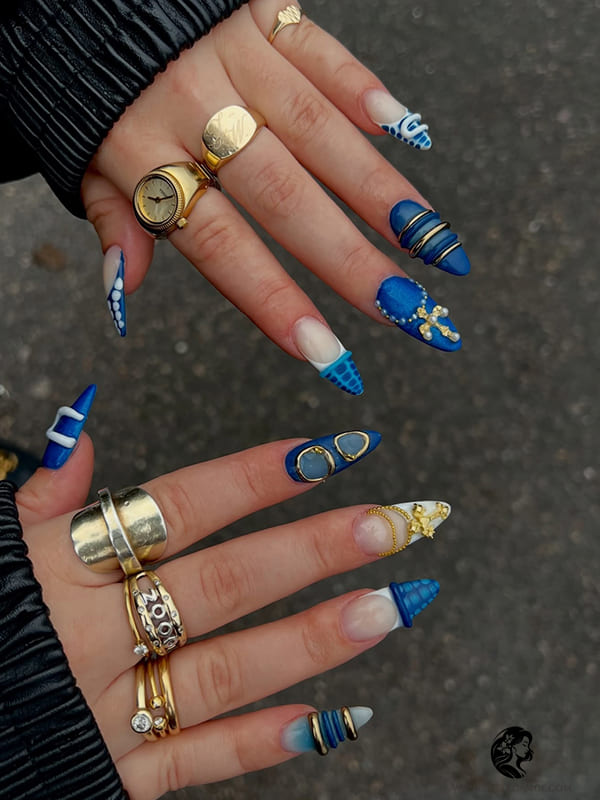 navy blue and gold winter nails