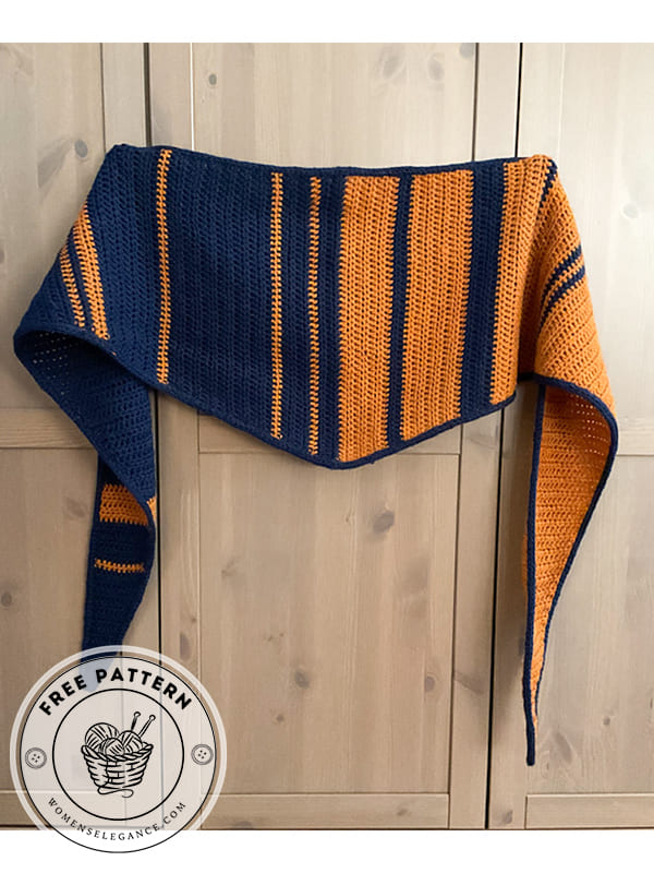 stripes colorwork crochet triangle scarf pattern