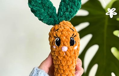 free-easy-crochet-carrot-plushie-pattern