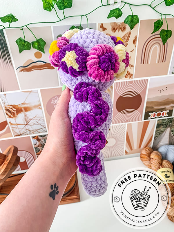 Seahorse with flowers crochet pattern (3)