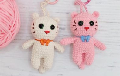 simple-cute-crochet-cat-keychain-free-pattern